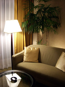 room2_0511_kaori.jpg